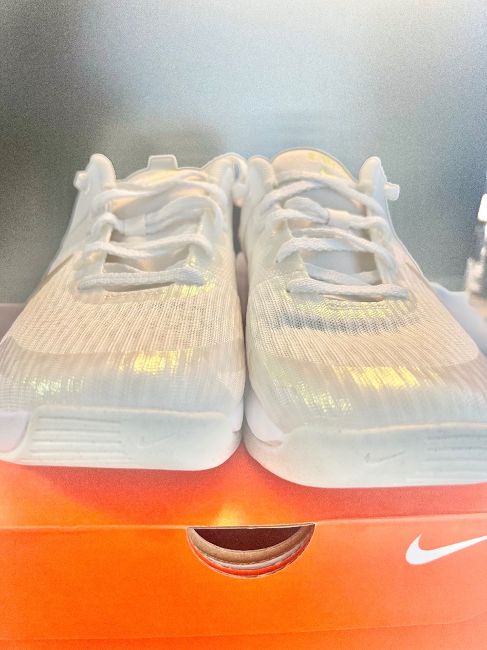 Nike Zoom Bella 6 Premium Summit White Gold Size 8 - Picture 8 of 12